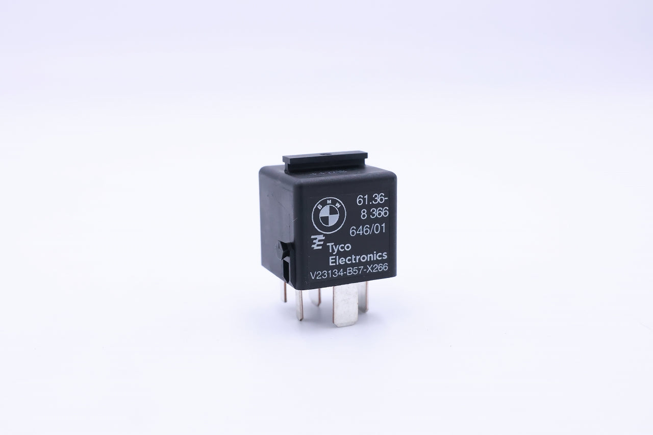 E46 M3 SMG 純正ポンプリレー 6136 8366 646