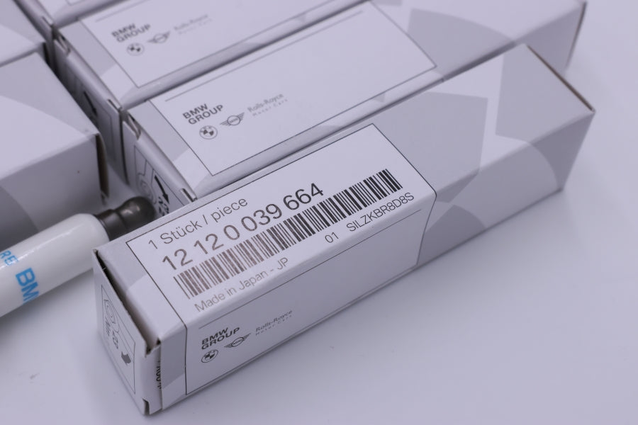 F10 F06 F12 F13 M5 M6 S63 純正イグニッションコイル、プラグ1台分セット