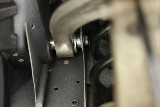 F10 F06 F12 F13 M5 M6 など フロントアッパーアーム オリジナル偏芯ピロブッシュ 左右セット