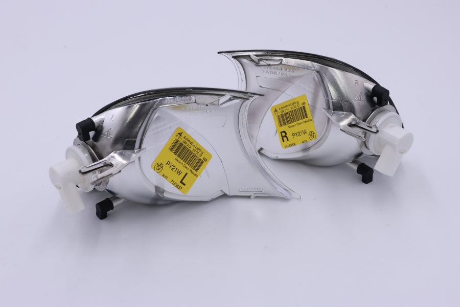 E46 クーペ/カブリオレ用 後期純正フロントウィンカーレンズ左右セット