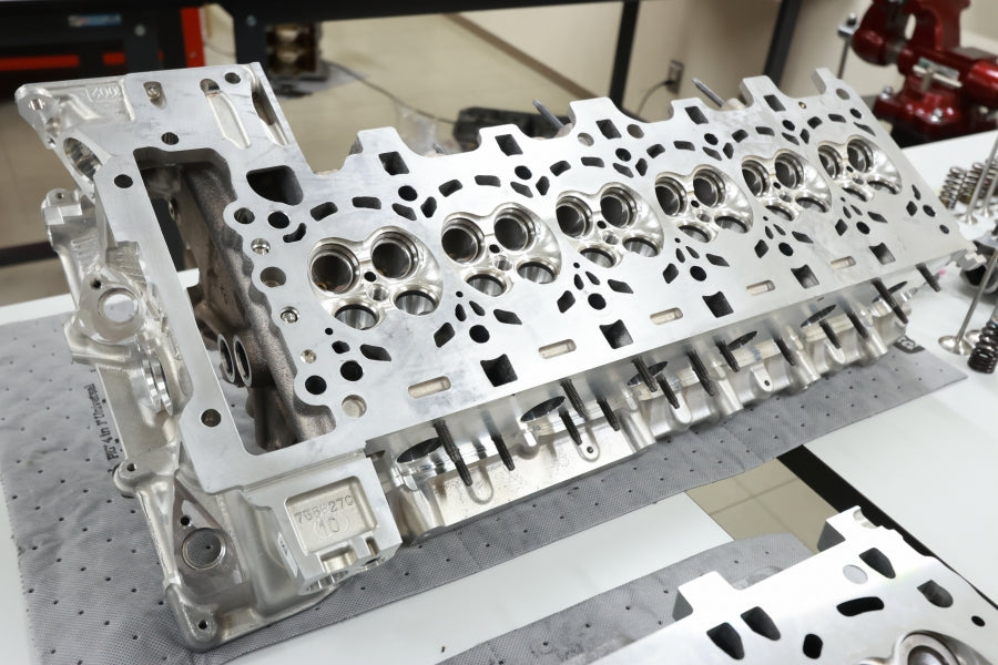 F80 F82 F87 M2 M3 M4　S55エンジン新品シリンダーヘッド　