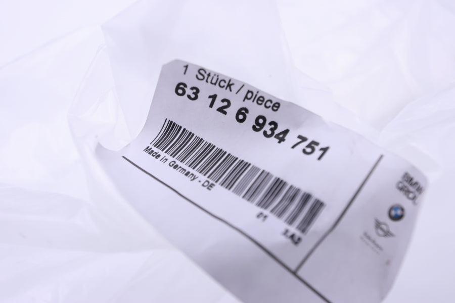 E46後期 クーペ　カブリオレ用純正ヘッドライトモール　左右セット