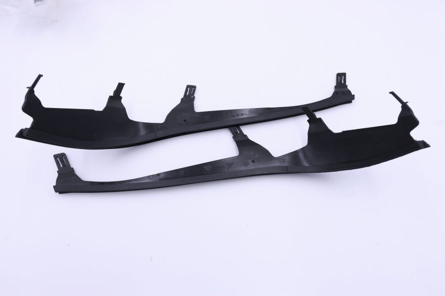 E46後期 クーペ　カブリオレ用純正ヘッドライトモール　左右セット